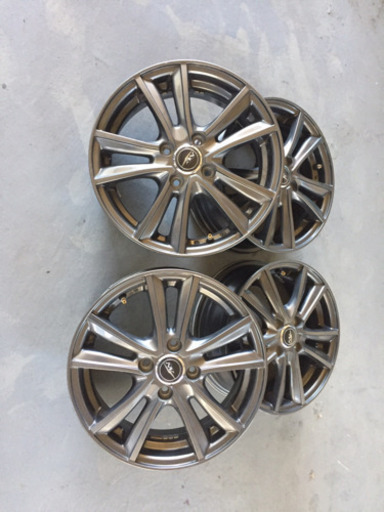 アルミホイール15インチ