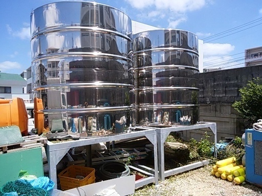 ５ｔ　ステンタンク　2基