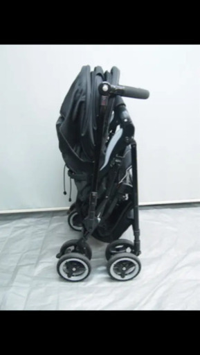 超美品 コンビ ディアクラッセ オート4キャス エッグショック 500