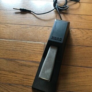 ■KORG KROME 88■完動品、スタンド等付属■の画像