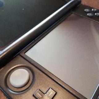 任天堂3ＤＳLLレッドの画像