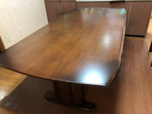 テーブル  美品です！6月9日迄の出品となりました(＞人＜;)