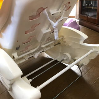 ディズニー  ベビーチェアの画像
