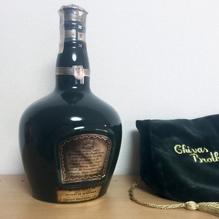  ロイヤルサルート21年　緑陶器 750ml 40%の画像