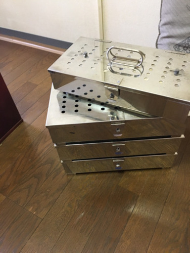 《譲渡完了》医療用ステンレス製カストまとめて4個