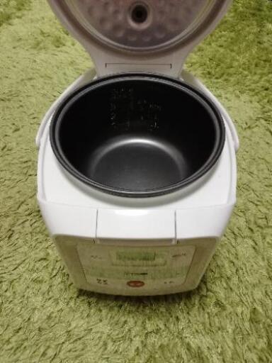 炊飯器3合炊き