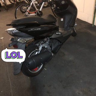 バイク スクーターs-maxの画像
