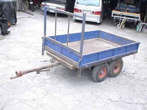 値下げ 引取限定 サンワ トレーラー 改 ダブルタイヤ 荷台内137ｘ202ポール110アオリ25ｃｍ 6ｐｒ2本8ｐｒ2本６００－９