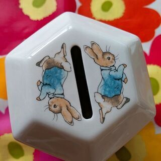 ウェッジウッド　ピーターラビット　貯金箱