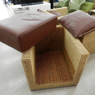 ジェルバゾーニ ラタンソファ 籐 本革レザー 幅75 奥行84cm 高さ68cm 座面高40cm  GERVASONI ソファー ☆  札幌市 北区 屯田 の画像