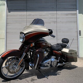 ハーレーダビッドソン  CVO FLHXSE2