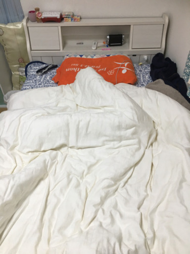 北欧風セミダブルベット