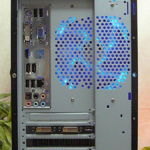 GTX580搭載☆フォトナ・マイクラ動作OK♪8スレッドPC