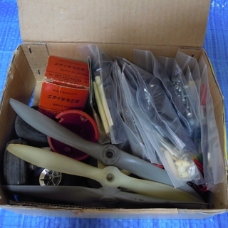 ラジコン　セスナ１８２　ジャンクの画像