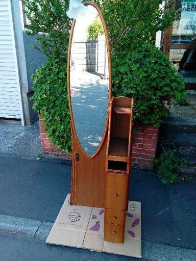 プレインピープル Ｖネック ロングジレ ベスト ボタンレス ウール混 紺 3 プレインピープル Vネック ロングジレ ベスト ボタンレス ウール混 紺