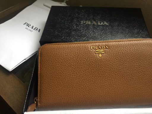 プラダ 財布 新品未使用 本革 ブラウン 茶色
