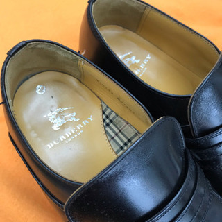バーバリー紳士靴の画像
