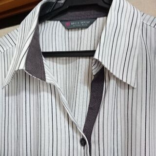 4 Ｙシャツ  レディース 大きいサイズ XLの画像