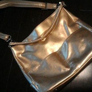 ゴールデンバッグ