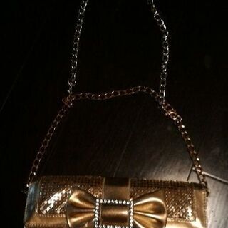 ゴールデンポシェット