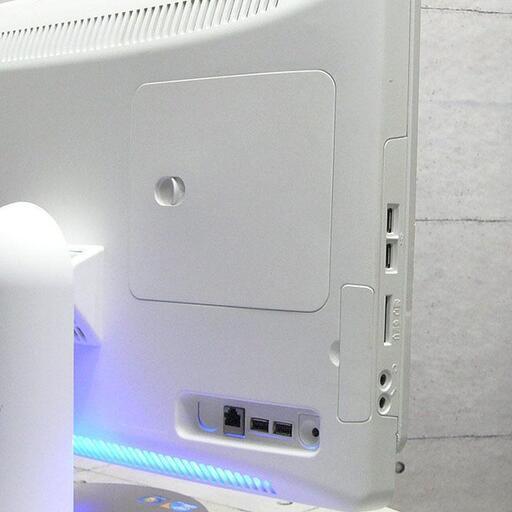 《地デジ/BS/CSもOK》ブルーレイもOK　一体型PC