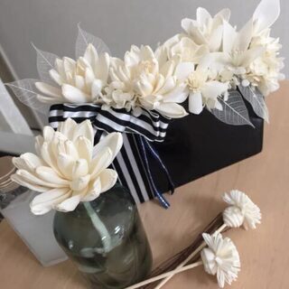 天然素材ソラシートからお花を作るレッスンの画像