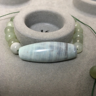 【新品】天珠型瑪瑙とネフライトのマクラメブレスレット