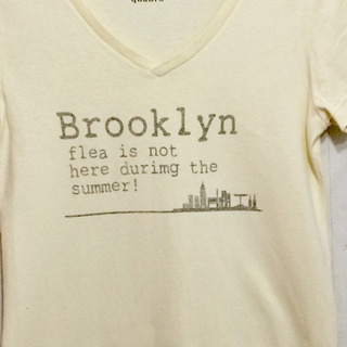 quadro / クオドロ 半袖 Vネック Tシャツ アイボリー プリント フリーサイズの画像