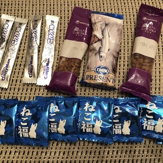 キャットフード色々詰め合わせ♪の画像