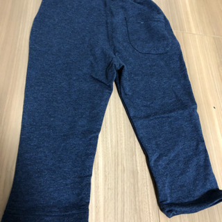 新品 ディズニーパンツ  90 約2.000円の画像