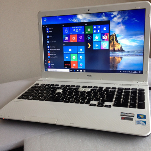8 ハイスペックCorei7‼️ホワイトブラックNEC爆速メモリ8GBノートパソコン大容量1000GB