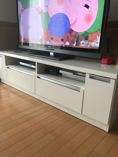 テレビボード   受渡し先決定