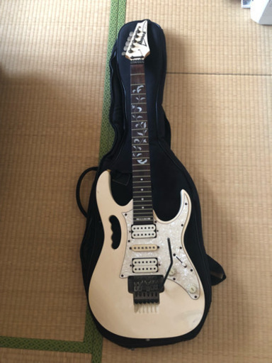 JEM 555WH スティーヴ・ヴァイモデル