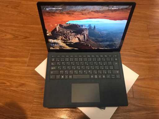 《サーフェス》Surface Laptop