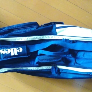 中古　テニスラケットバッグ　ellesse エレッセの画像