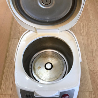 炊飯器 5.5合 タイガー 「炊きたて」2012年製の画像