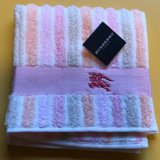 【新品未使用】Burberry レディースハンカチ