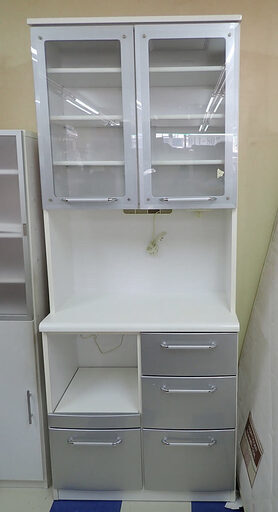 ニトリ キッチンボード サイズ約縦201cm横80cm奥行48cm 中古