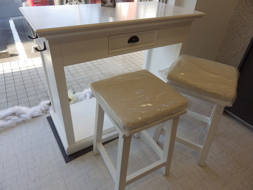 【展示品】キッチンテーブルセット♬お洒落な北欧白家具です(^^)
