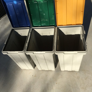 連結分別ごみ箱の画像