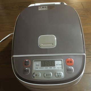 炊飯器の画像