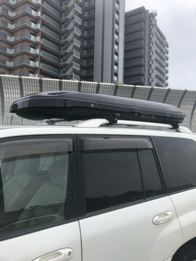 ルーフボックス inno