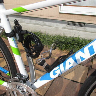 ジャイアントCROSUTARサイズSカラーホワイト中古美品