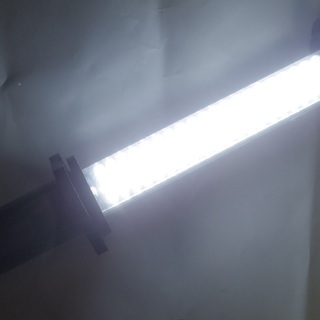 80LED　充電式ワークライト　充電後　17時間点灯　ランタン代わりにもなります。の画像