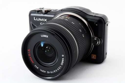 パナソニック Lumix DMC-GF3 ブラック レンズキット★極上美品★手軽でも高機能 ♪8GB新品SDカード付き！