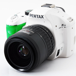 Pentax K-x ホワイトxグリーン レンズセット★極上美品★希少カラー★8GB 新品SDカード、ストラップ付き!!