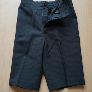 値下げしました！！！★子ども春夏スーツ  130cm　おまけ付★　中古美品  七五三・発表会・フォーマルの画像