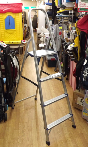 新品 ALINCO/アルインコ 上わく付踏台 LL-110E 全高163㎝ 天板高さ107㎝ 脚立 札幌 西岡店