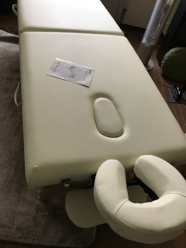 新品未使用 折りたたみマッサージベッド