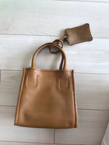 ヒロフ キャメル色 ハンドバッグ (未使用品)